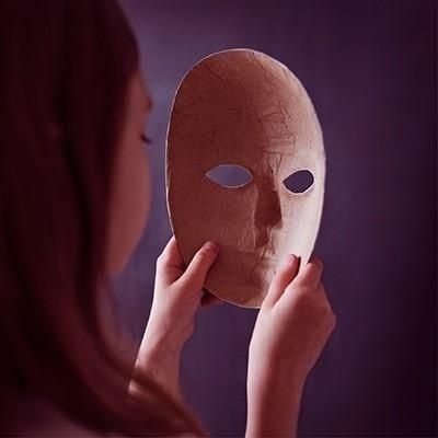 meisje met masker